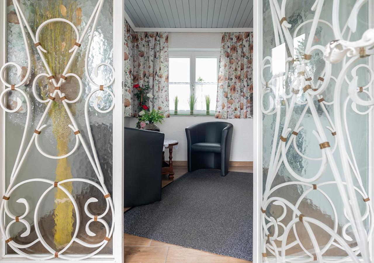 Siri'S Einkehr Otel Sankt Georgen im Attergau Dış mekan fotoğraf