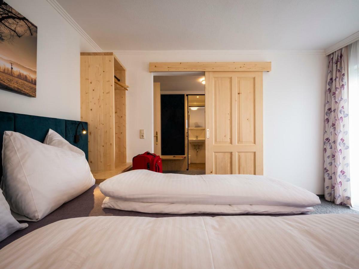 Siri'S Einkehr Otel Sankt Georgen im Attergau Dış mekan fotoğraf